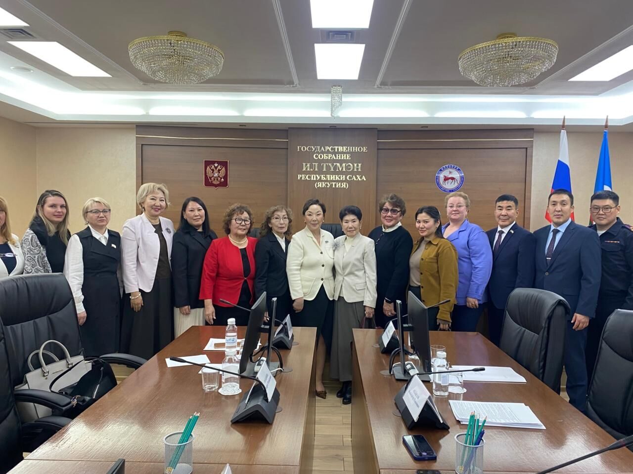 Алкоголь, клубы и «Уроки трезвости». Какие меры предложили депутаты для борьбы с бытовым насилием